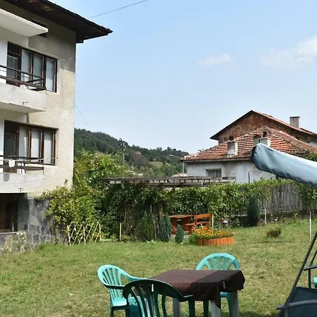 Orpheus Hause